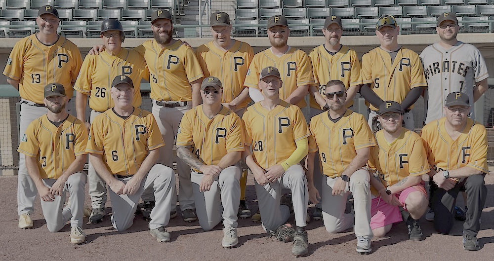 2025 Pirates team picture